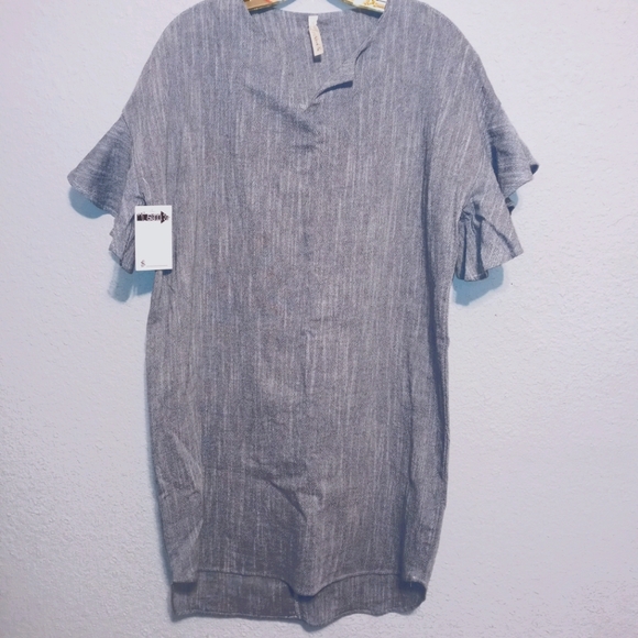 Comfy Dress - Picture 3 of 5